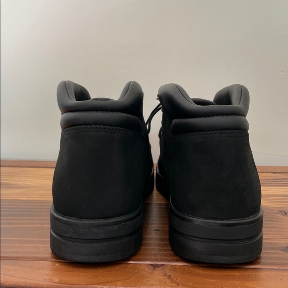 Timberland Black Newtonbrook Moc Toe Chukka Boots Size 10.5 main image 12